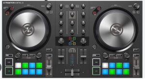 TRAKTOR KONTROL S2 2